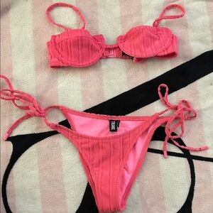 Triangl pink set
